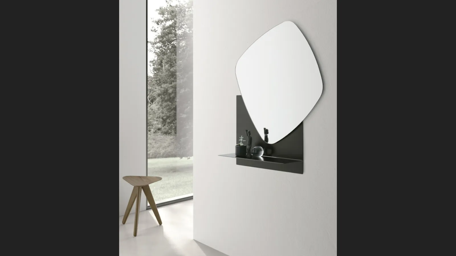 Specchio con mensola in metallo Double Trouble di Target Point