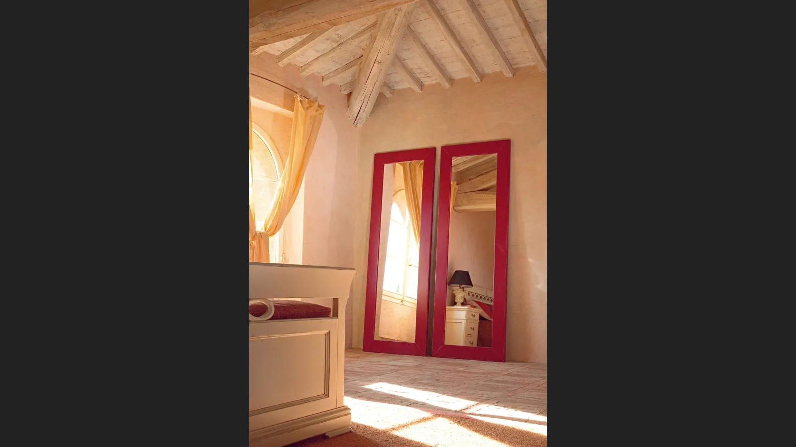 Specchiera Lenia di Tonin Casa
