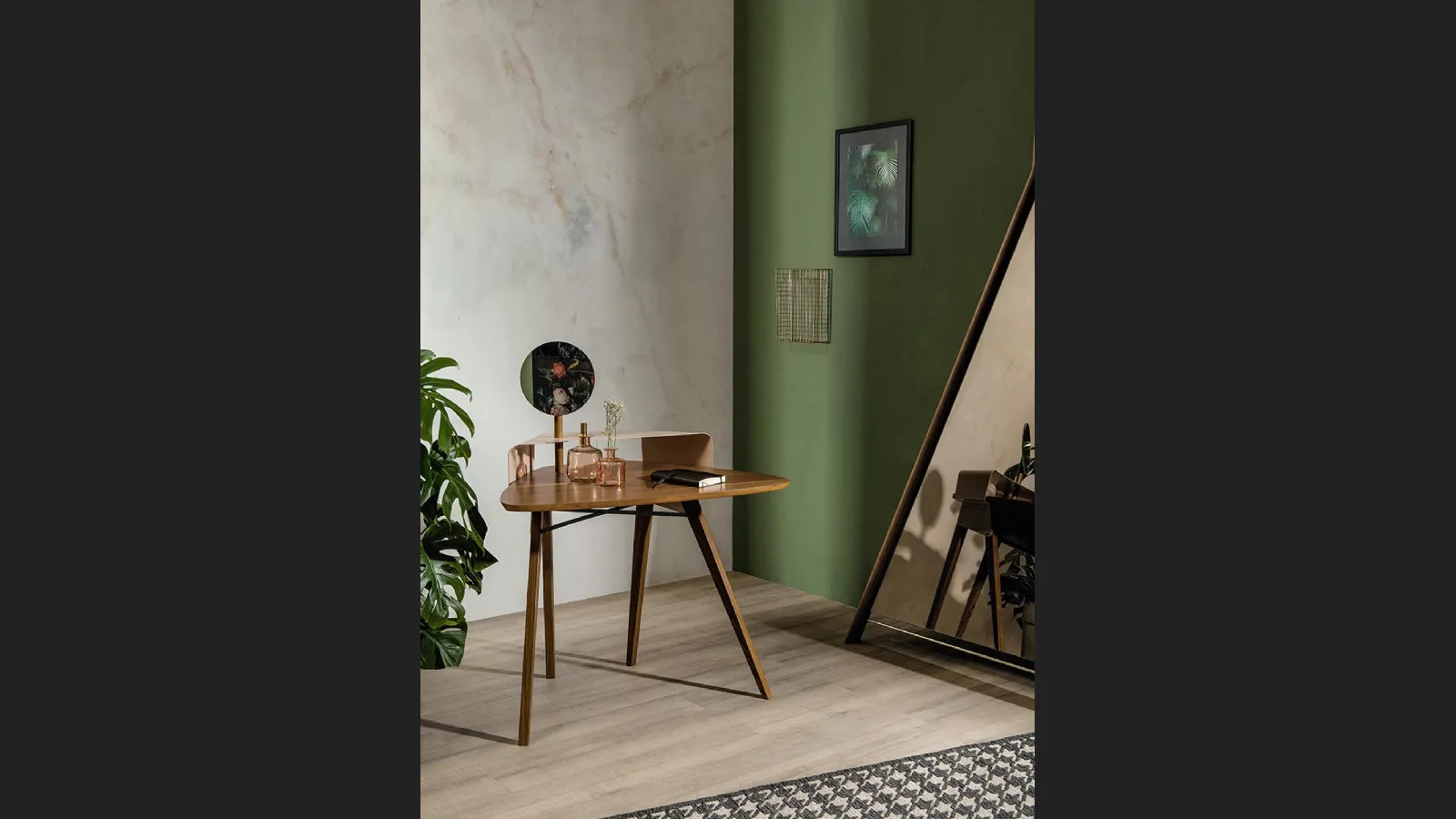 Scrittoio Nipper in legno e metallo di Tonin Casa