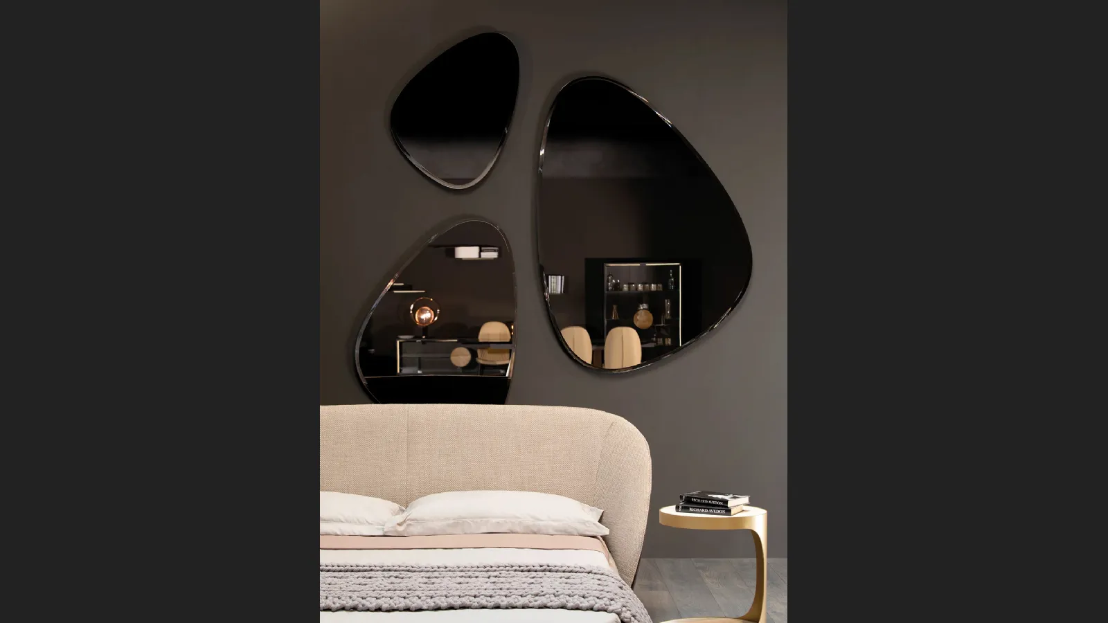 Specchio Stone Élite con bisellatura perimetrale di Tonin Casa