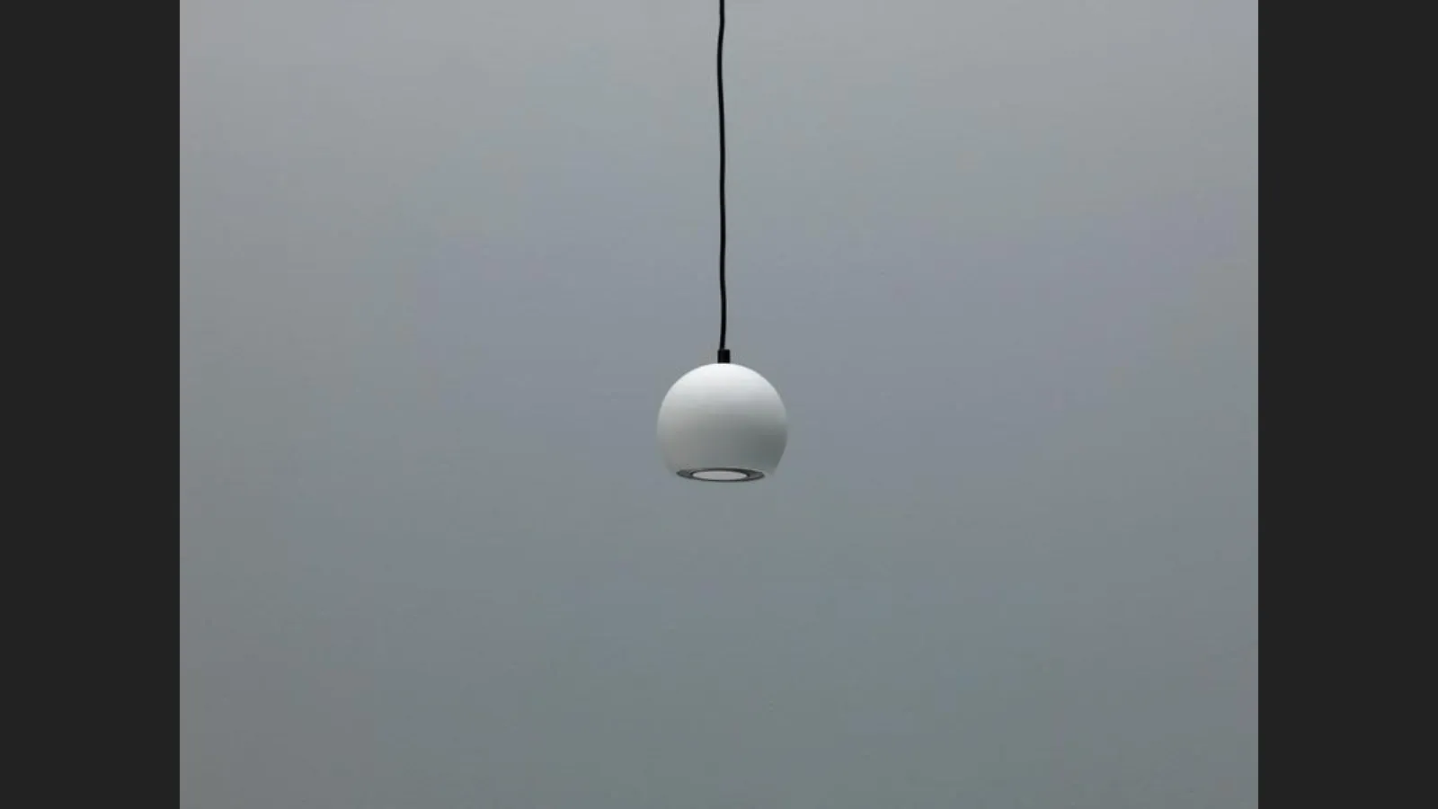 Lampada a sospensione Tenis in metallo verniciato Bianco di Stones
