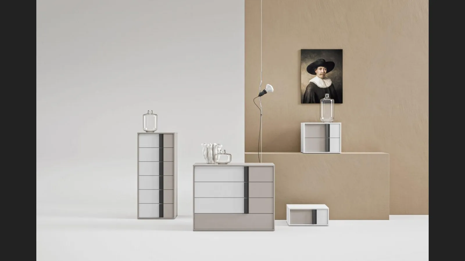 Gruppo Notte a tre colori Wake di Marka Total Living