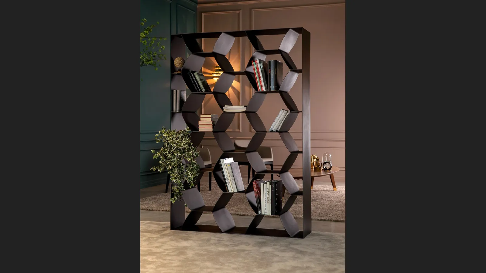 Libreria di design Honeybook in metallo verniciato di Tonin Casa