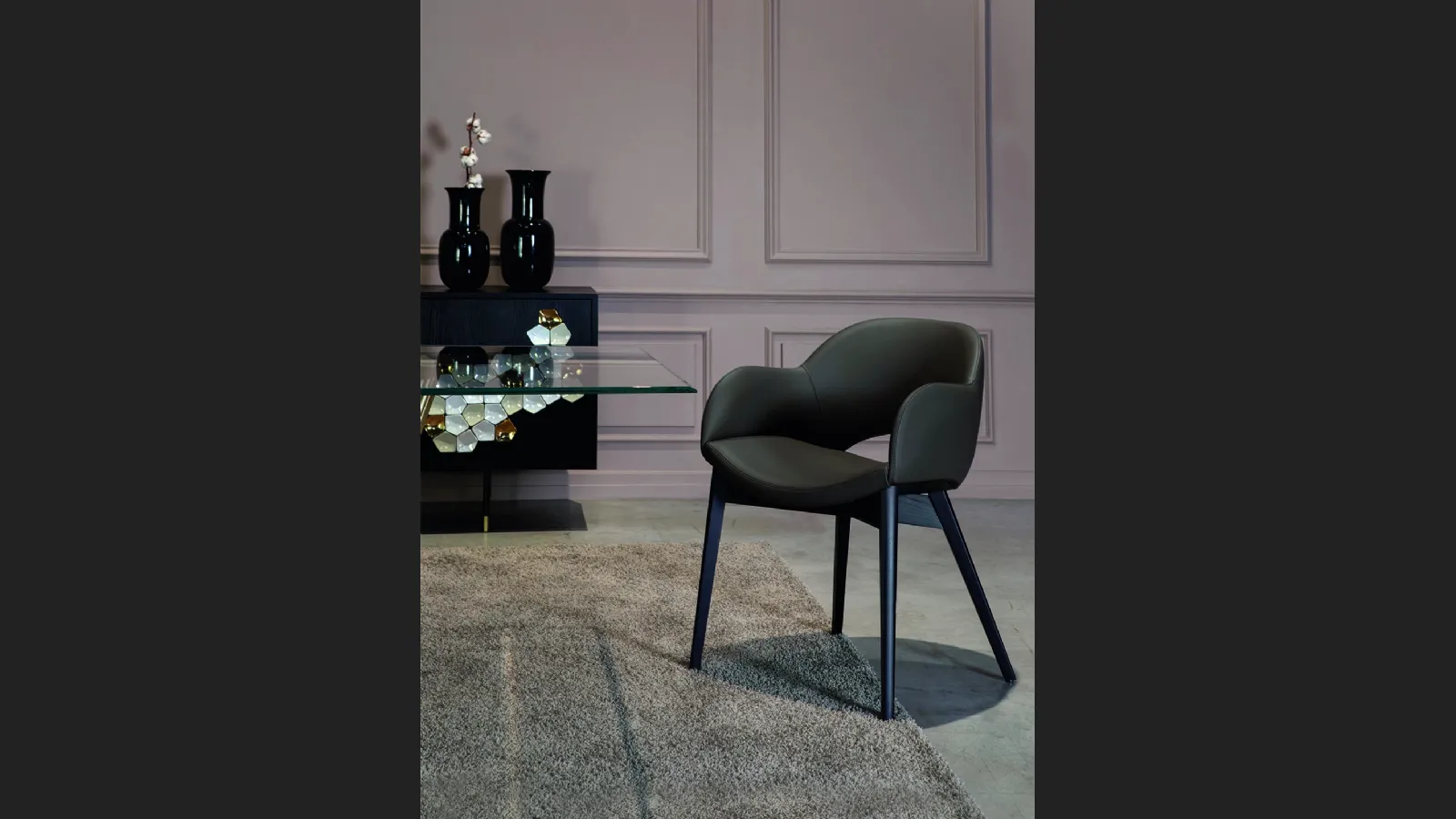 Sedia in pelle Beetle di Tonin Casa
